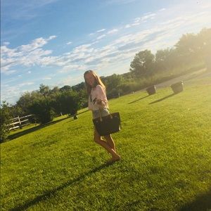 Meet your Posher, Hailey